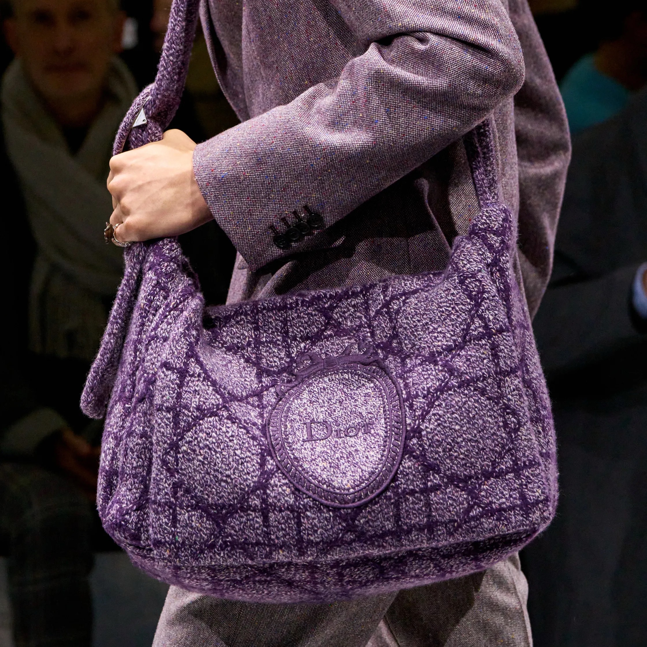 迪奥二零二六冬季秀 包包分享：男装周巴黎男装周大秀直击