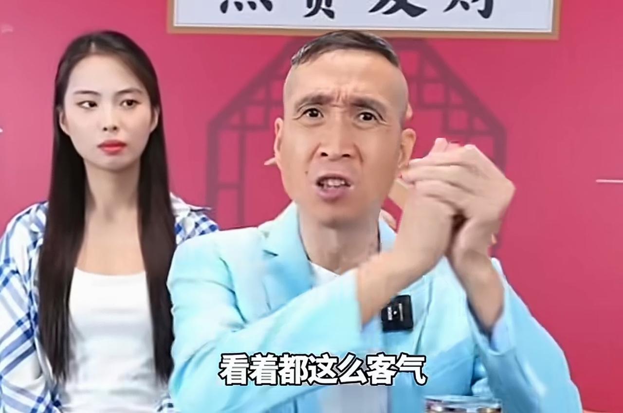 最近韩兆和杨议频频合拍段子，言语里一直在暗讽郭德纲。其实韩兆和郭德纲本身没有任何