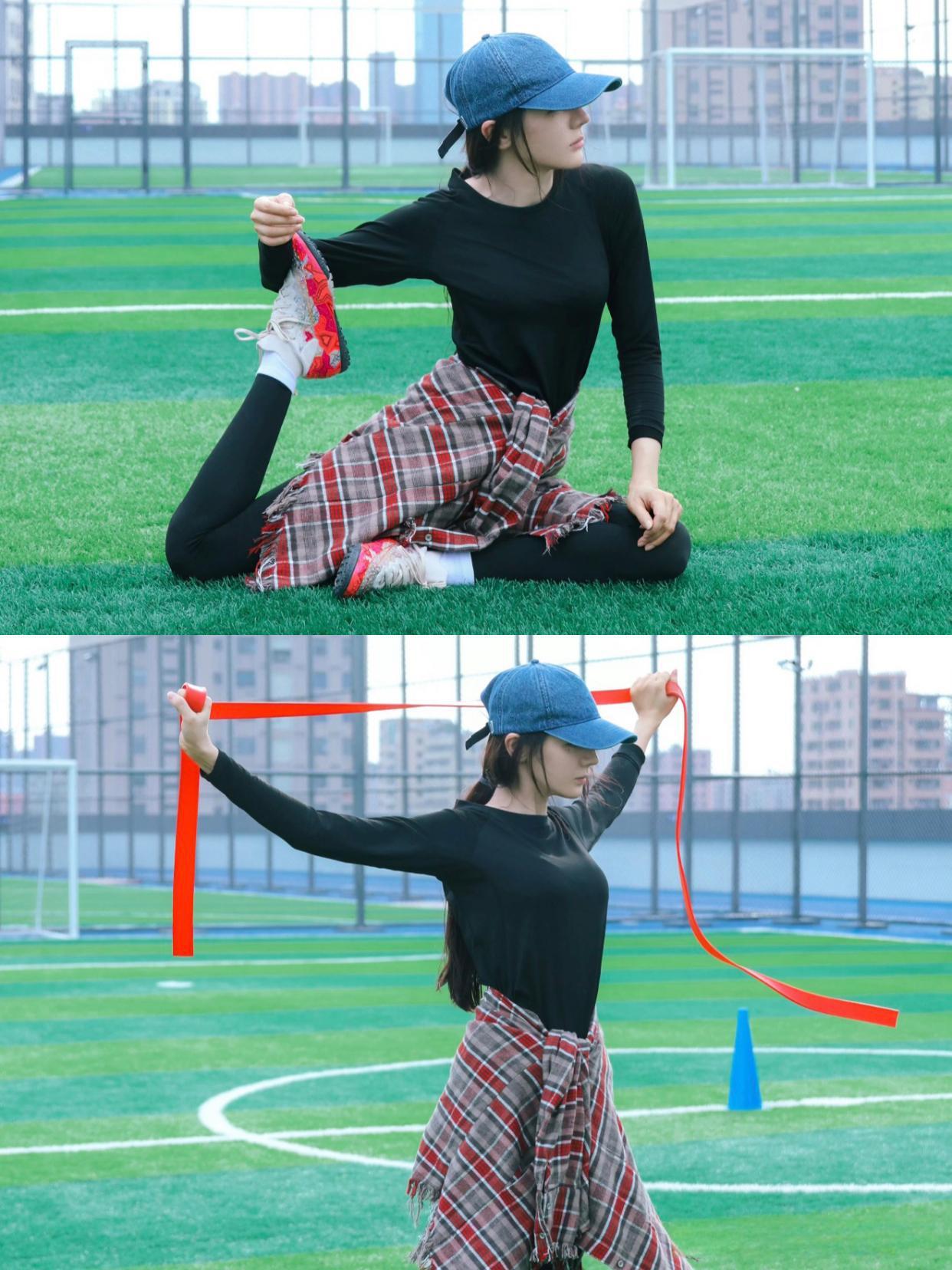 迪丽热巴不愧“顶级美女”！穿黑色运动套装秀一字马，素颜女神！ 