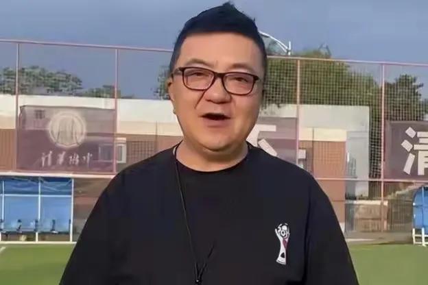 国足小将夺冠幕后功臣，董路没钱最无助的时候是武磊伸出援助之手
前两天刷到董路的一