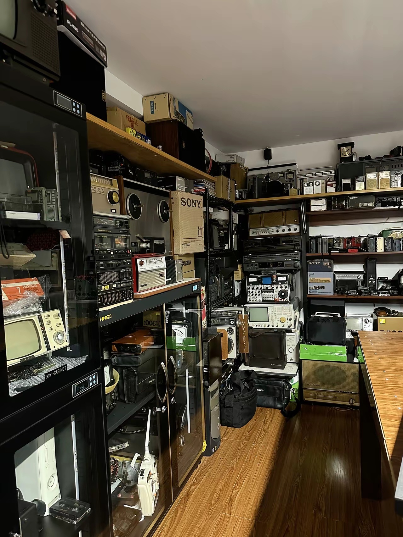 不打麻将，不抽烟，不喝酒，就爱摆弄这些老物件，有一样的请举手。 