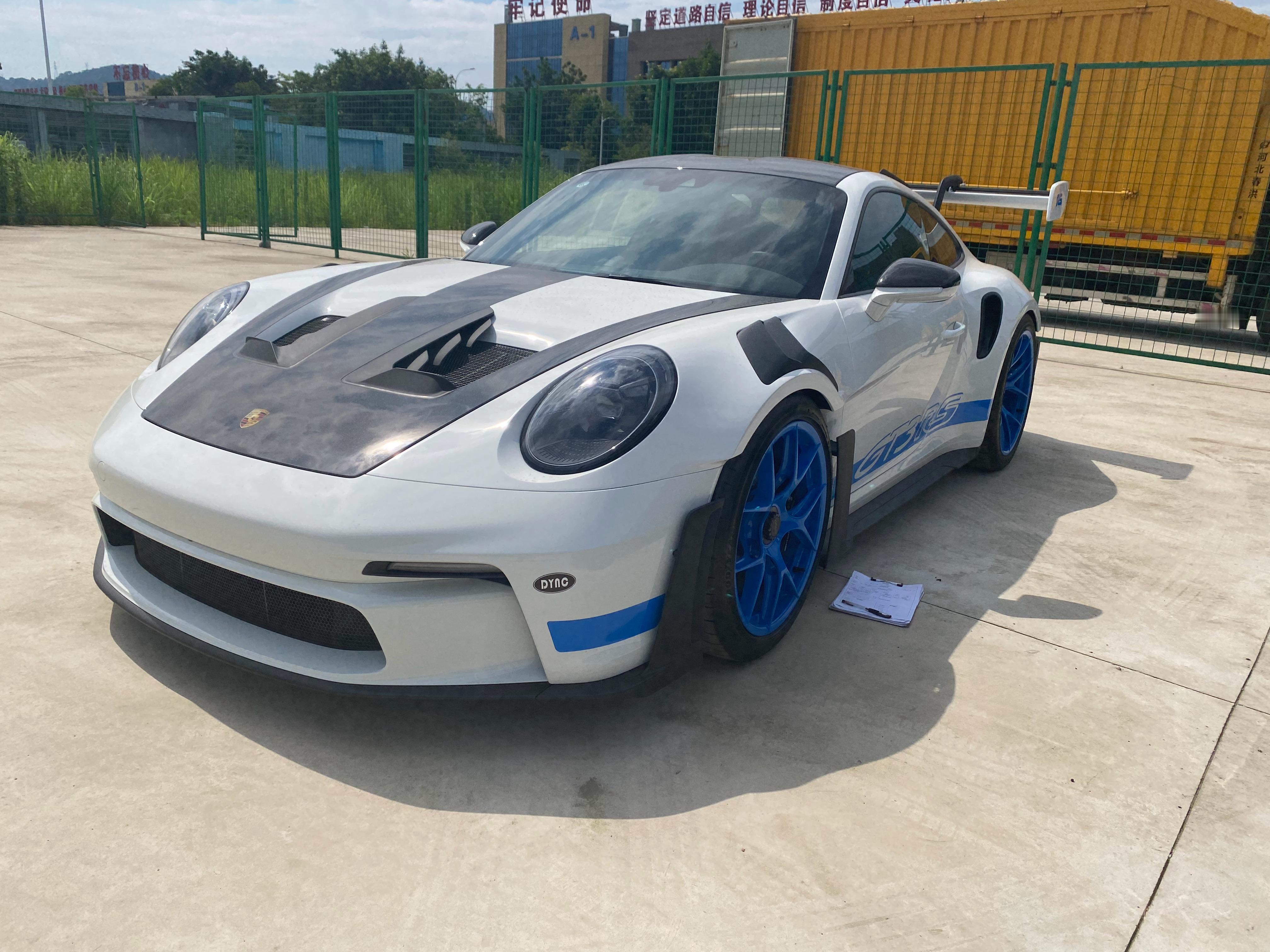 992GT3RS CXX 饼干的车库即将为你呈现。 ​​​