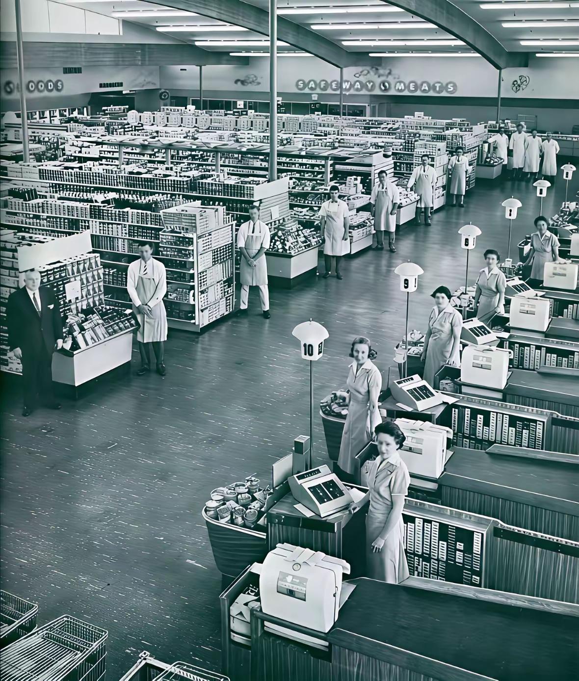 不敢想象，这居然是1962年的美国超市？想想那时候出国的人，看到这一切满眼该是如