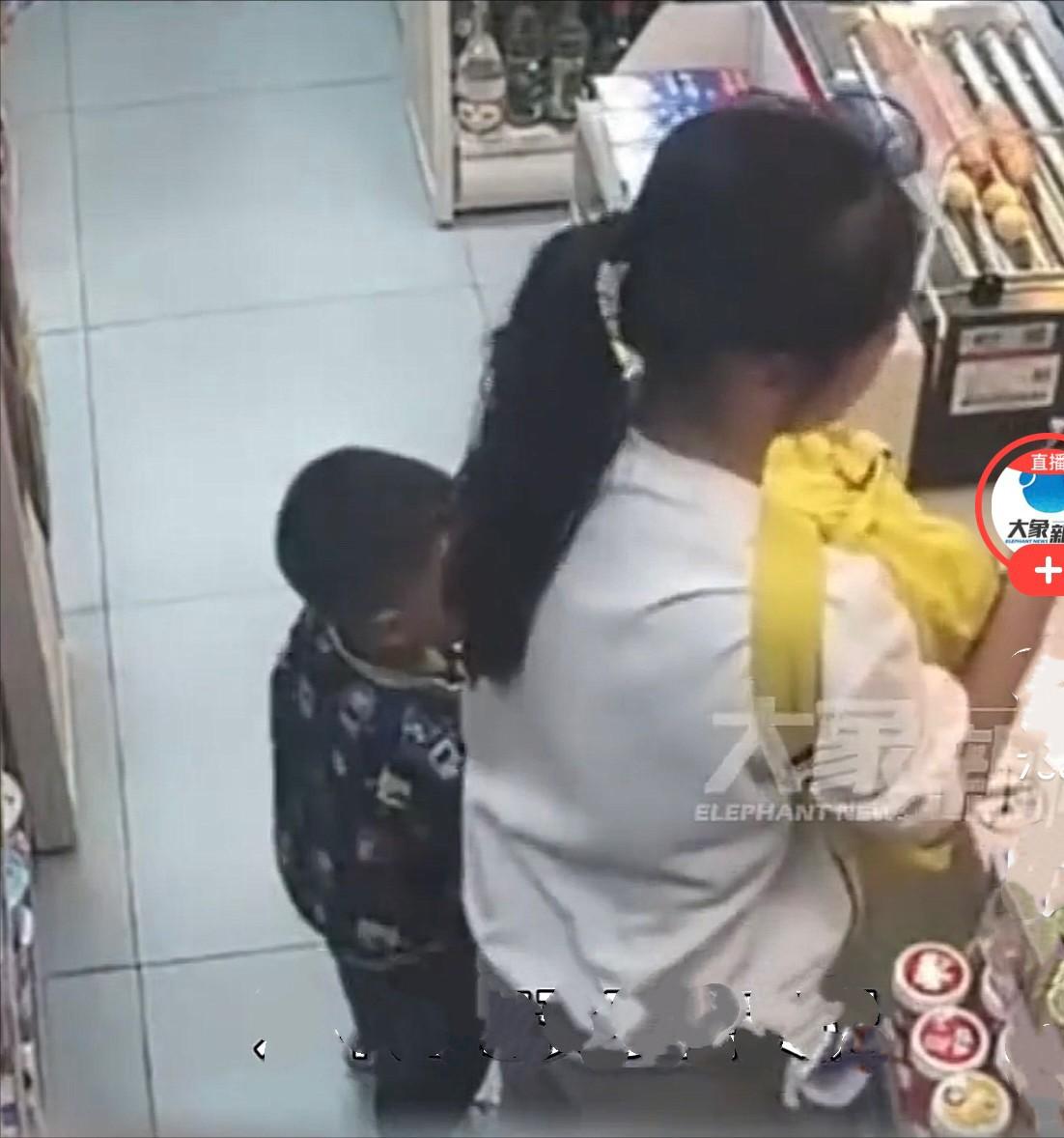 近日，贵州贵阳一对摆摊夫妻忙着打理生意，一时疏忽，年仅3岁的儿子，不慎走丢，孩子