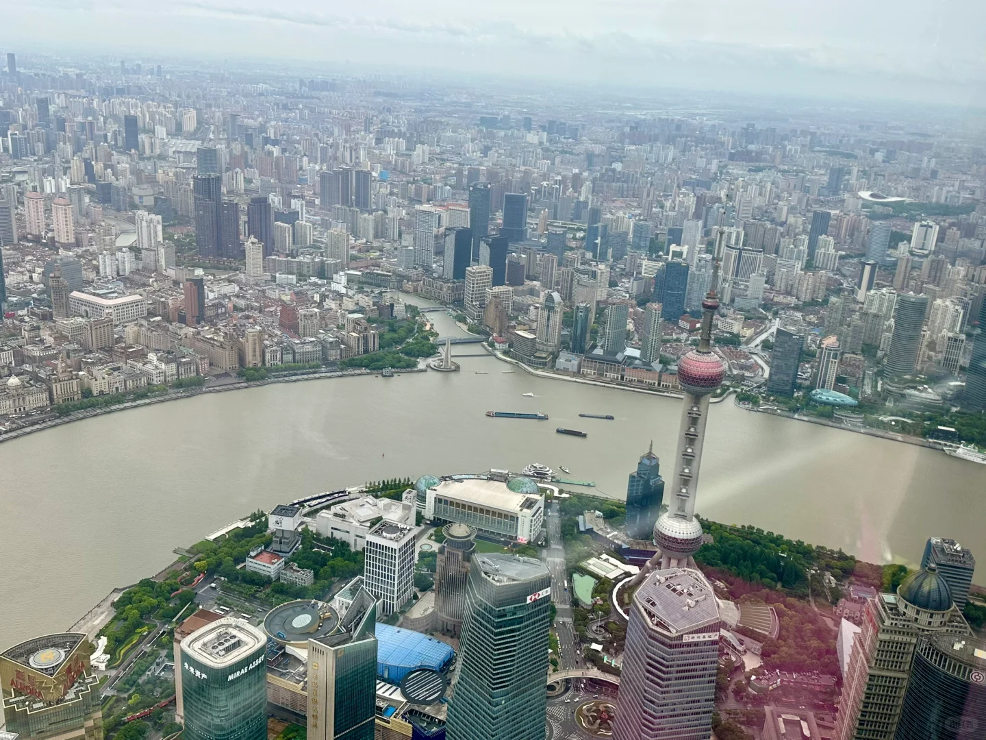 上海中心頂層往下望