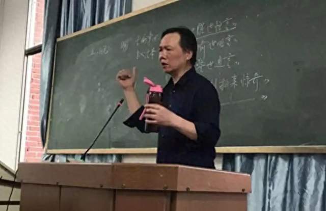 63岁湖南师大教师龚德才逝世：37年只做讲师，一生不为职称低头