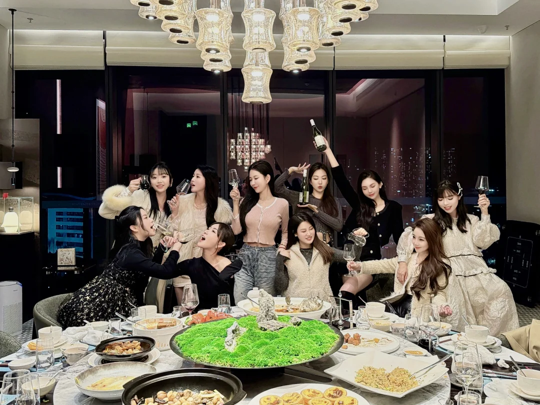 姐妹年饭聚会！！！新的一年顺顺顺