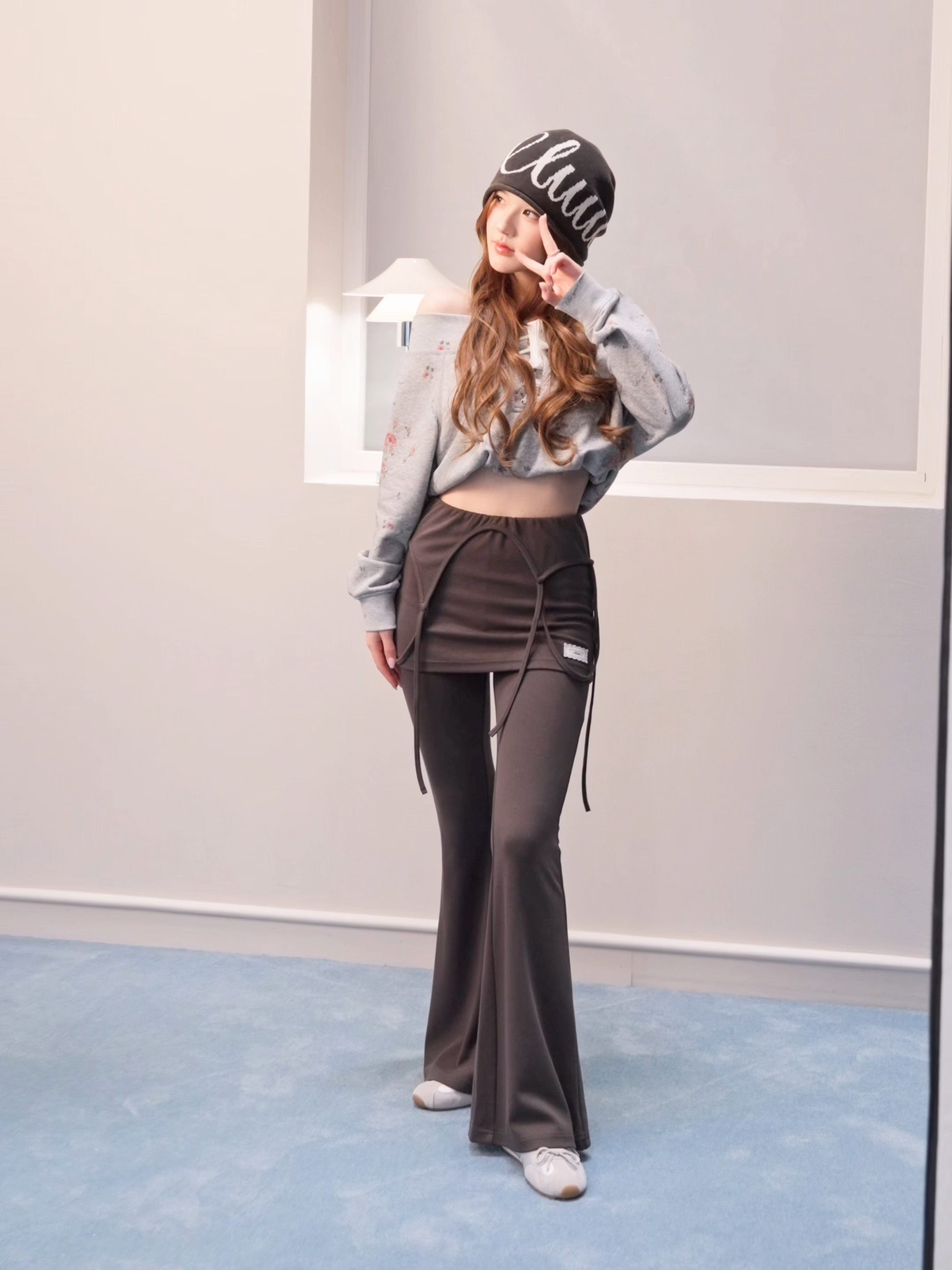 超级时髦精就是这样想让人把整套outfit都all in…此女真的有魔力