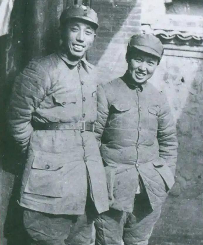 1937年，29岁的王震还没成家，贺龙实在看不下去了，要介绍一个女大学生给当他老