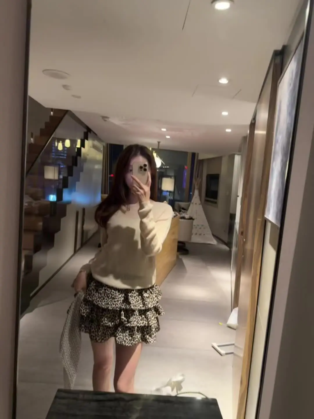 去广州服装批发城了…