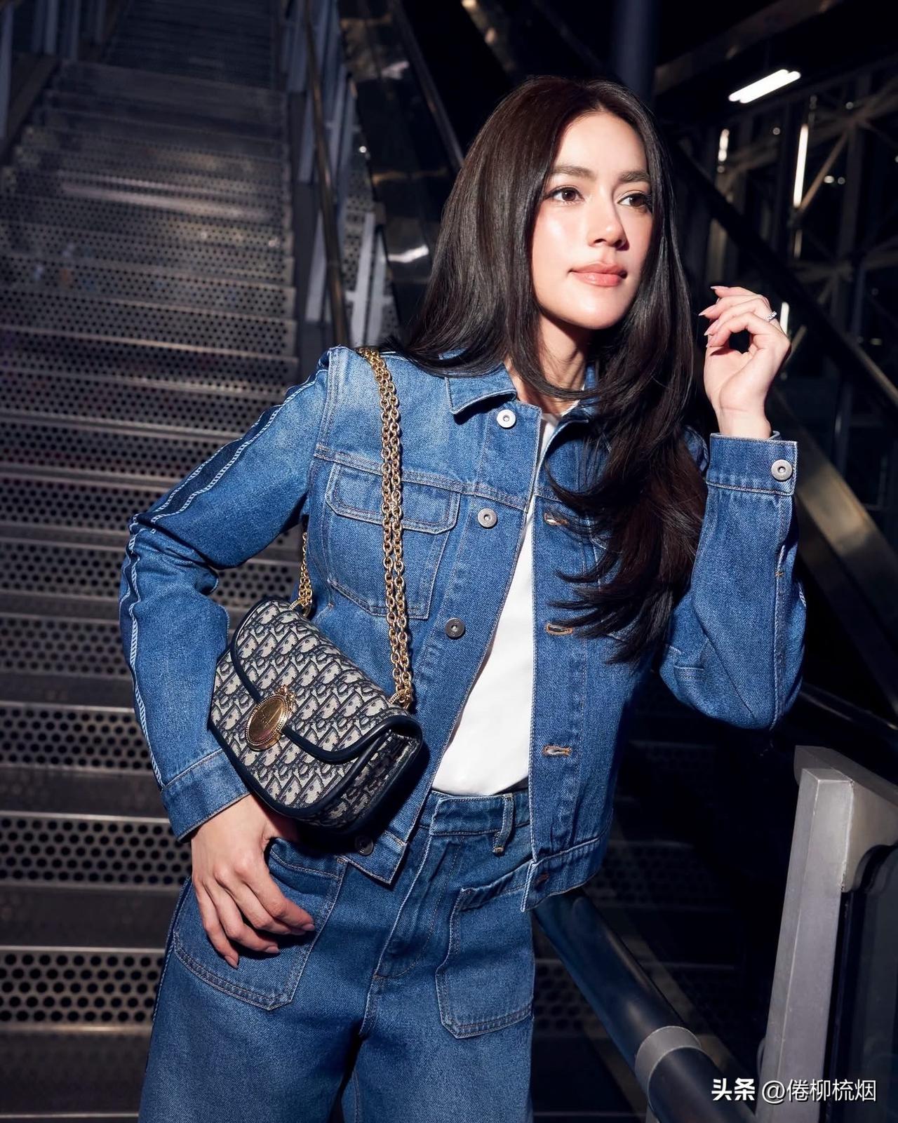 Kimberley的机场look。。
