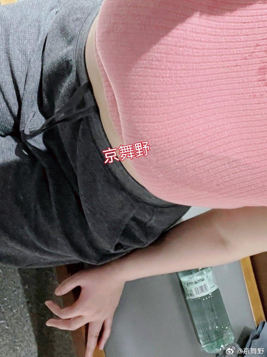 没有一滴汗水💦是白流的，后天又要出差了[流泪]为了喜迎45000粉，今晚八点开