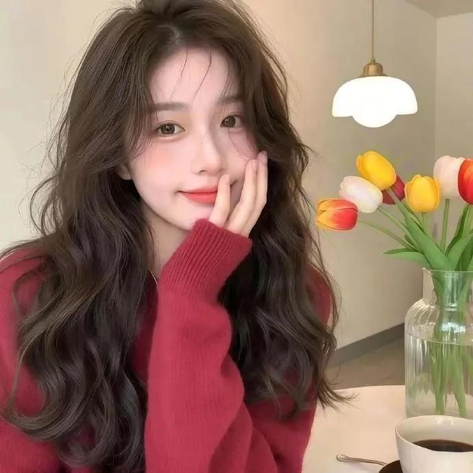 慵懒午后，咖啡与花相伴的惬意时光温柔咖啡时光 自然系咖啡 玫瑰咖啡时光 鲜花下午