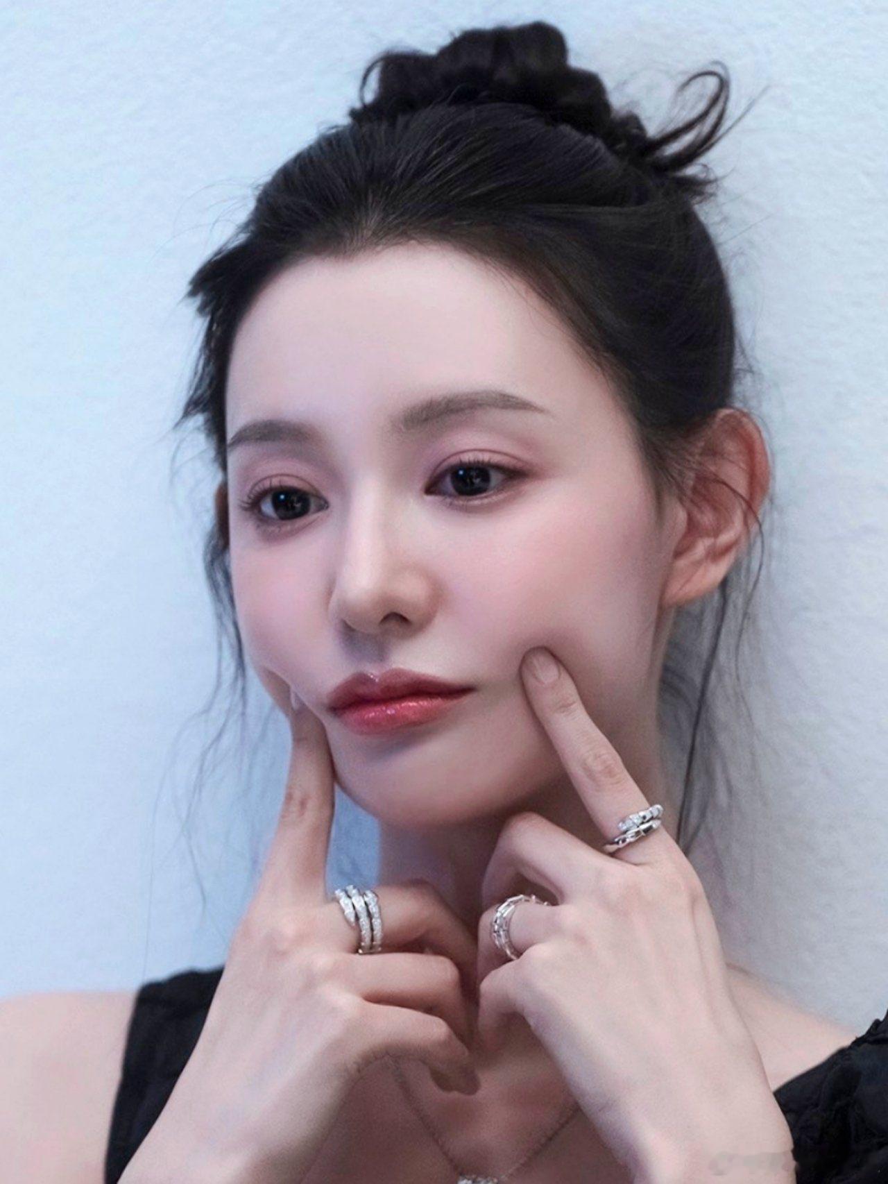 欧尼太好看了🥹 ​​​