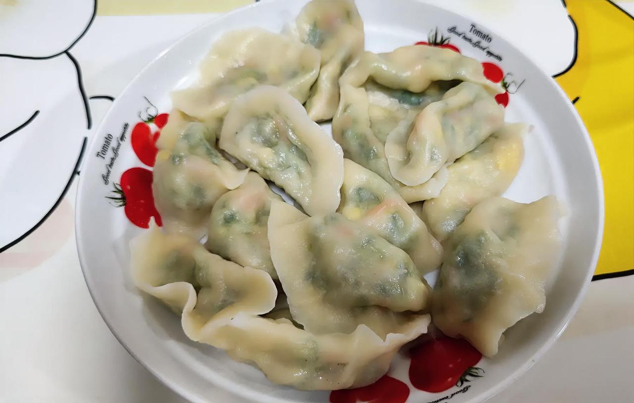 45+中年人，都意识到最主要的事情，是去赚钱，增加肌肉，少管他人

真的，好像更