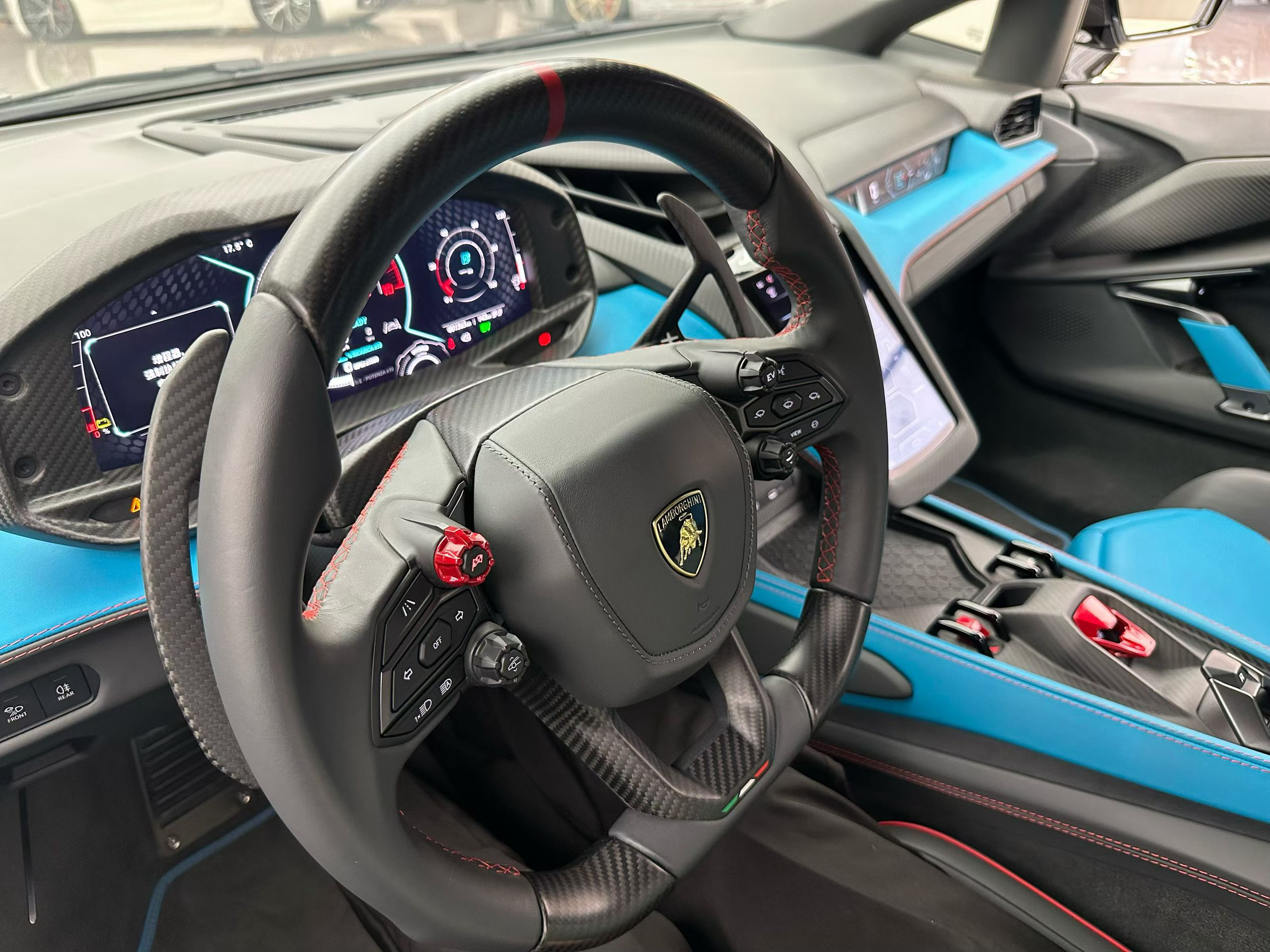 兰博基尼Revuelto 升级Duke套件25年仅1200公里数！ 