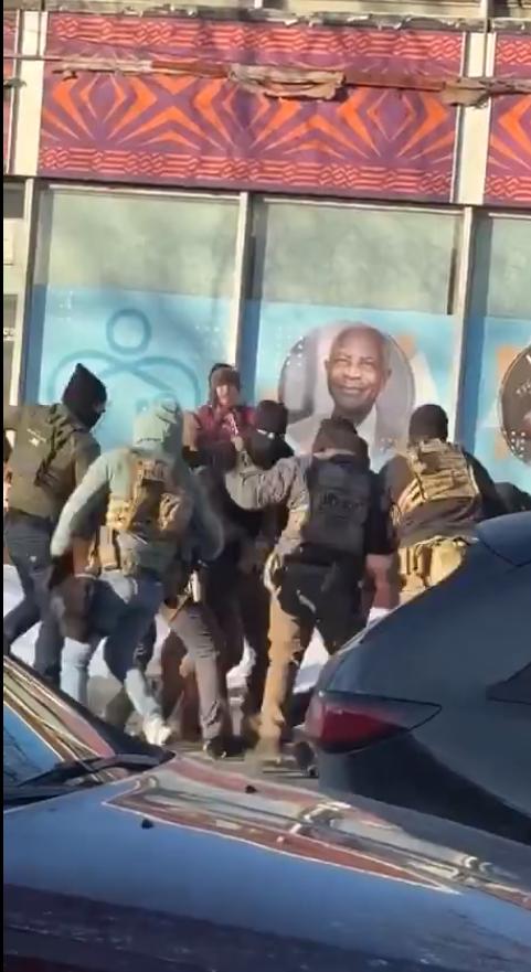 “美国总统特朗普的御林军再度闯下大祸！”当地时间2026年1月24日，美国总统特