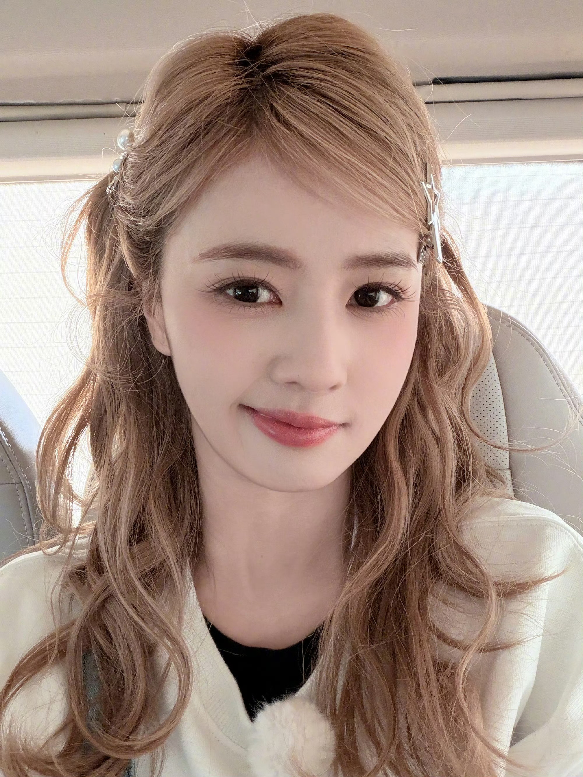 白鹿真是芭比娃娃本娃啊，好美