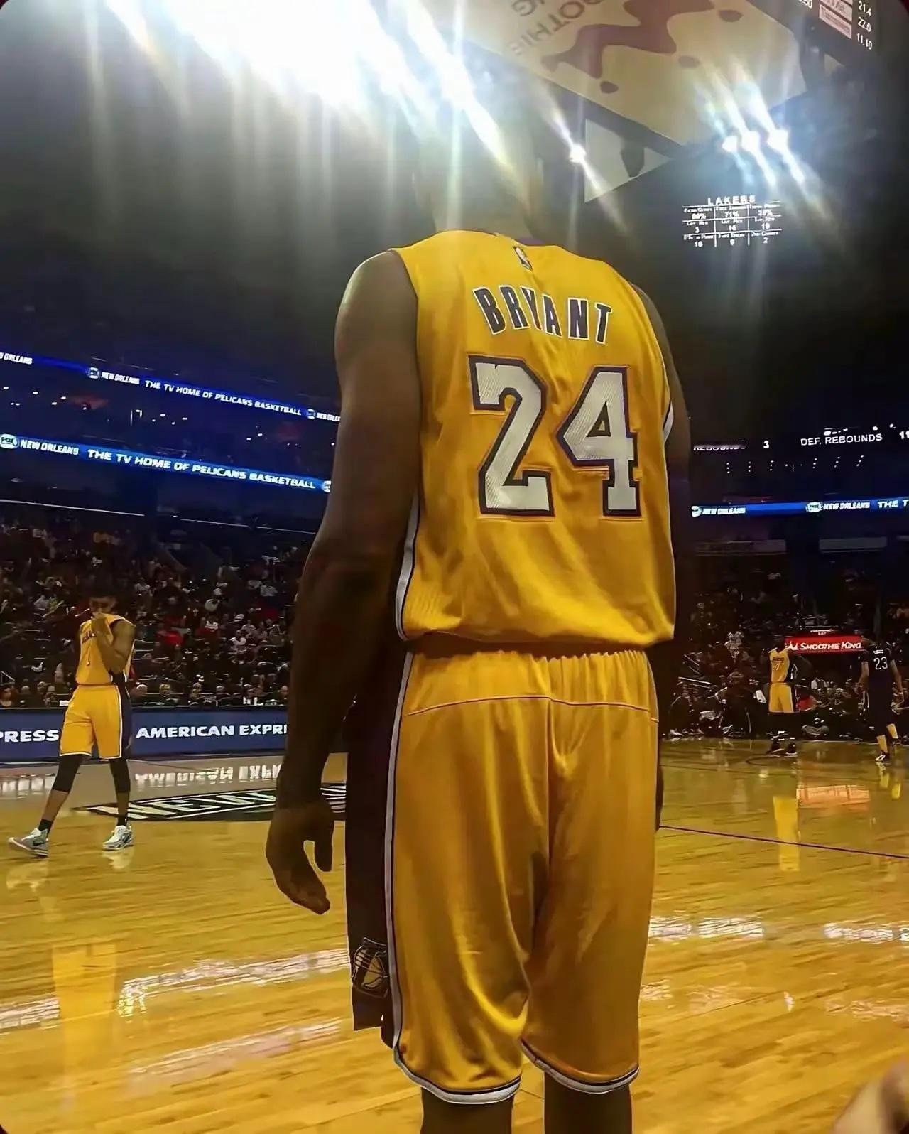 慢慢来，坎坷是必经之路，大家都过的很幸苦，给自己一段时间，努力沉淀成为更好的自己