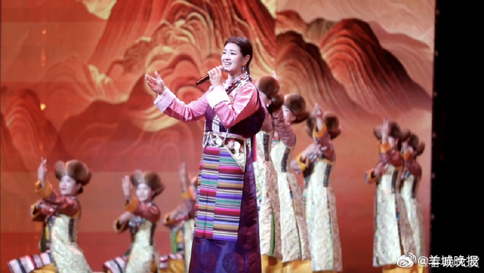 #2026藏晚#舞台剧照曝光！2026春节藏历新年联欢晚会今晚20:00不见不散