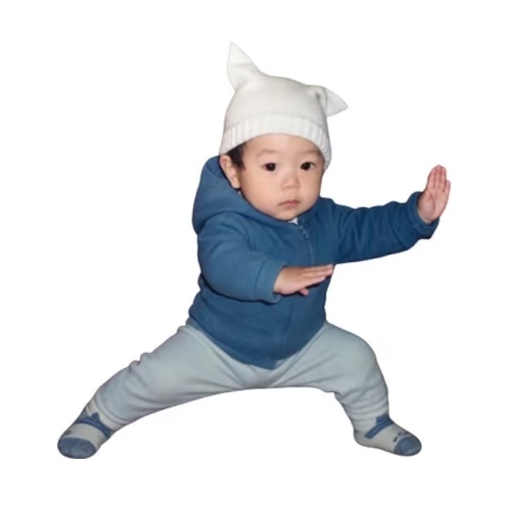 pf了发不了评论！但是我还是想说！换个头像就骂我有nmx瘾的！你也不看看我是不是