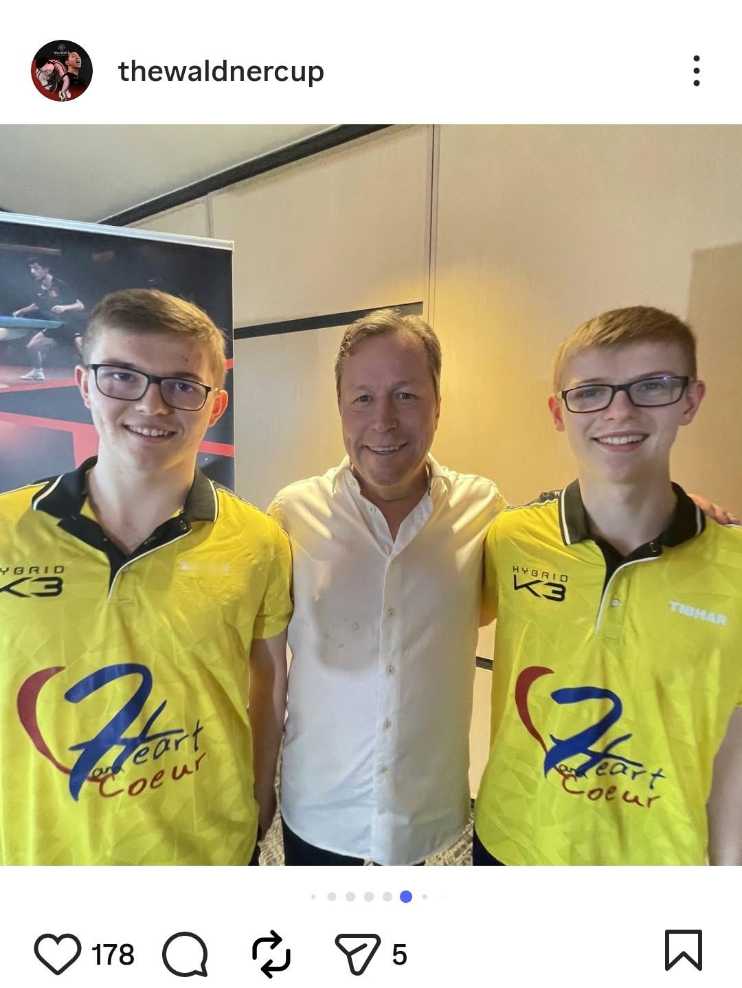 老瓦也太想圈米了吧，8个2023年录制的采访小视频卖7刀，每集就10分钟左右🥱