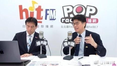 国民党大陆事务部主任张雅屏日前质疑，台陆委会主委邱垂正2009年也曾出席海峡论坛