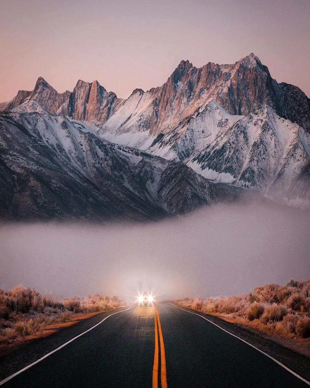 经常有人说，学校里面的老师课上不讲，然后课下再讲，这样的话就可以赚学生的钱。说这
