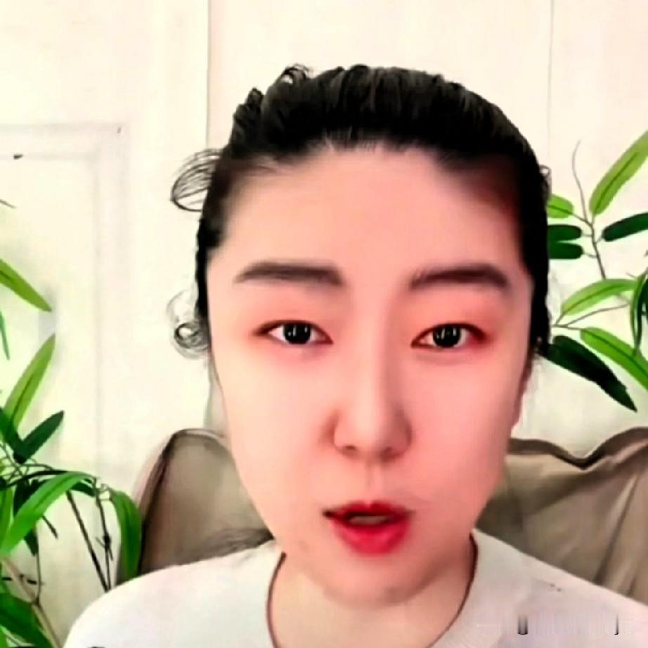 李雨禅向农民油糕摊主索要“证”，与专家向老中医索要“证”，如出一辙，都是向社会底