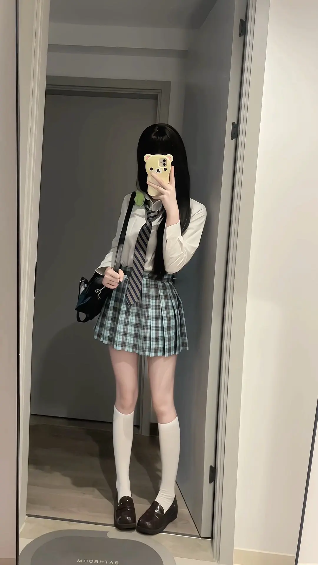 期待夏天的一百个理由之“穿薄荷黑巧！”