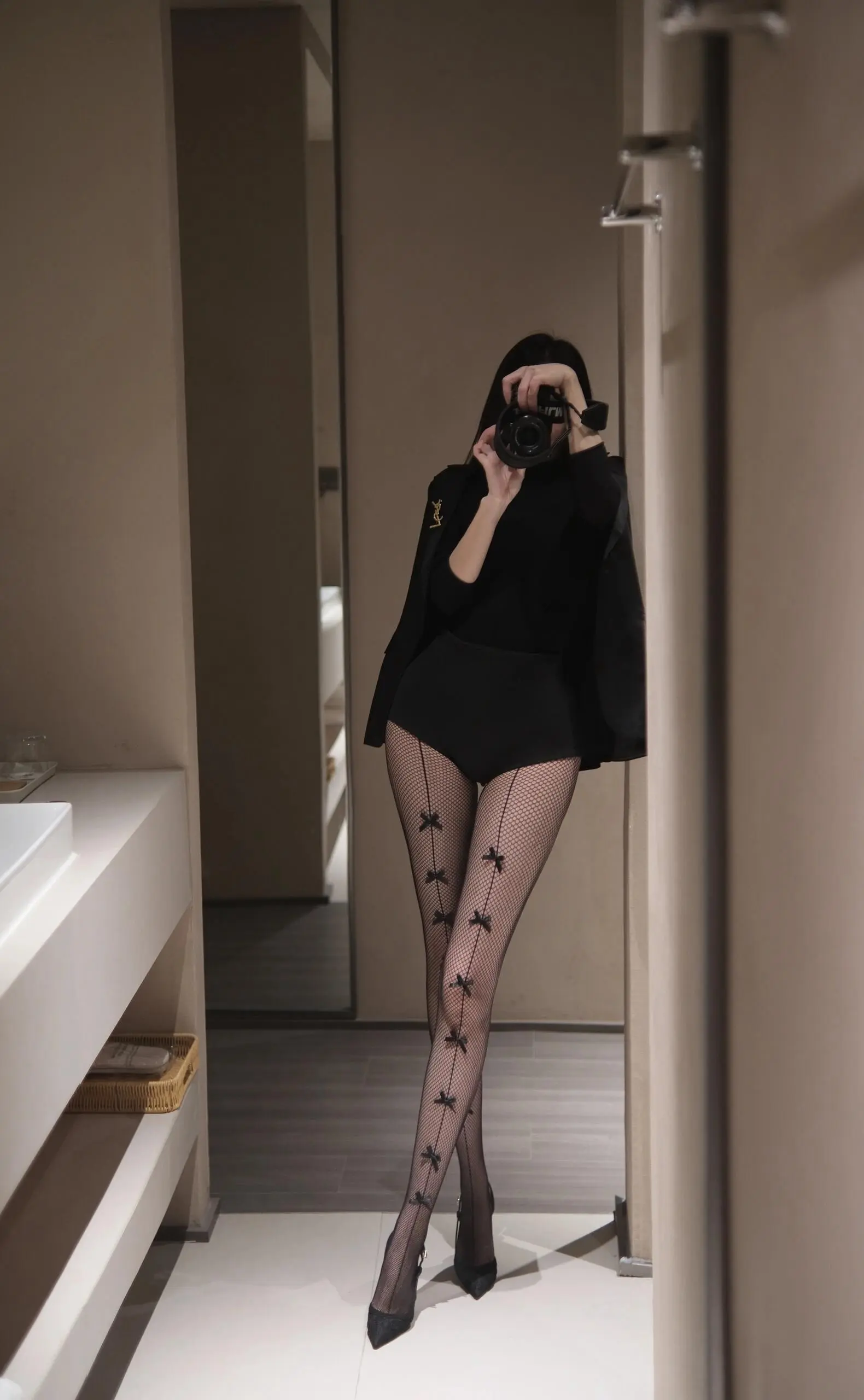 好身材好气质 姐姐的腿不是腿 今日穿搭 辣妹穿搭 大长腿小蛮腰