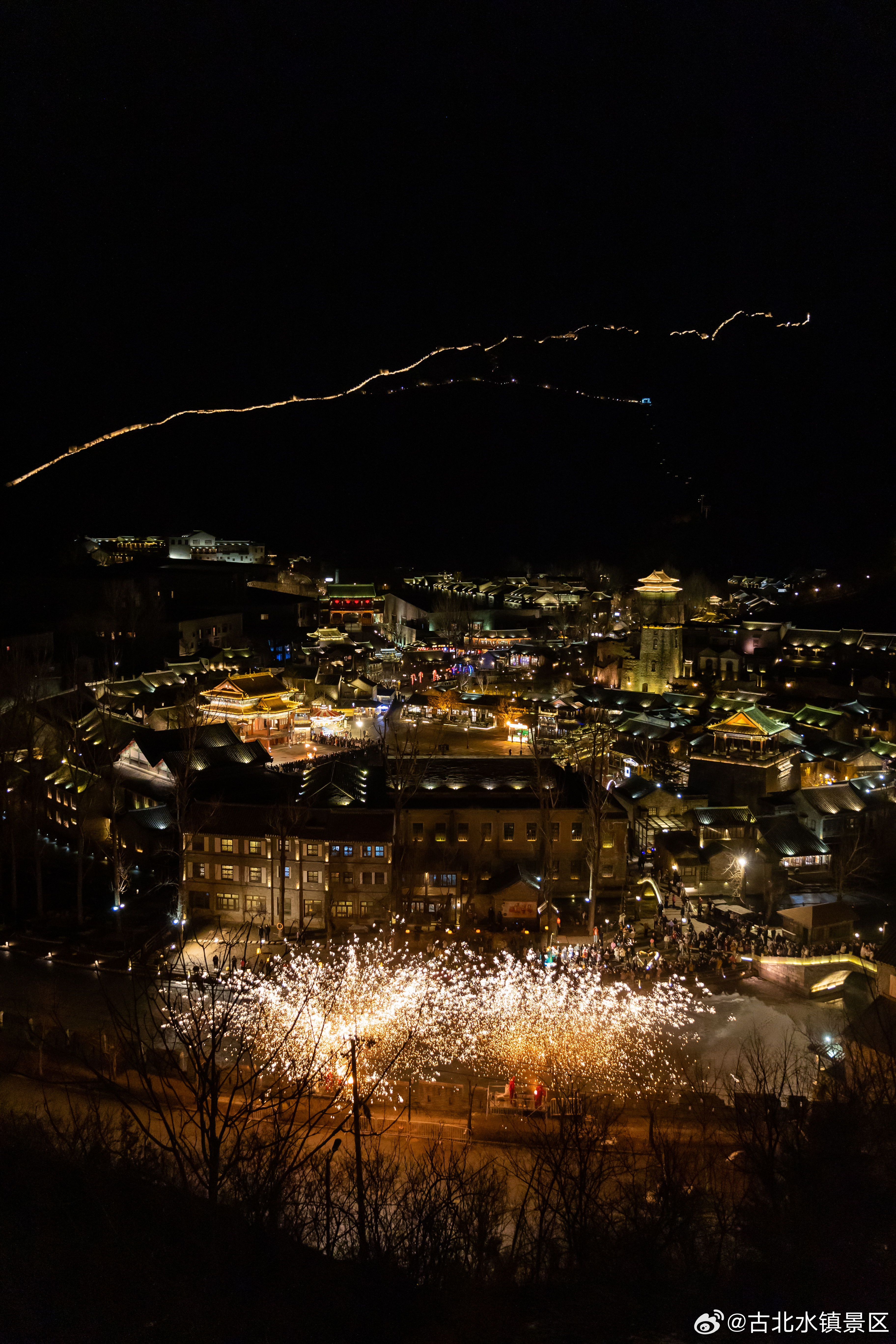 忙碌已落幕，无论得失，皆成风景晚安，宝子们～#古北水镇# #司马台长城# #长城