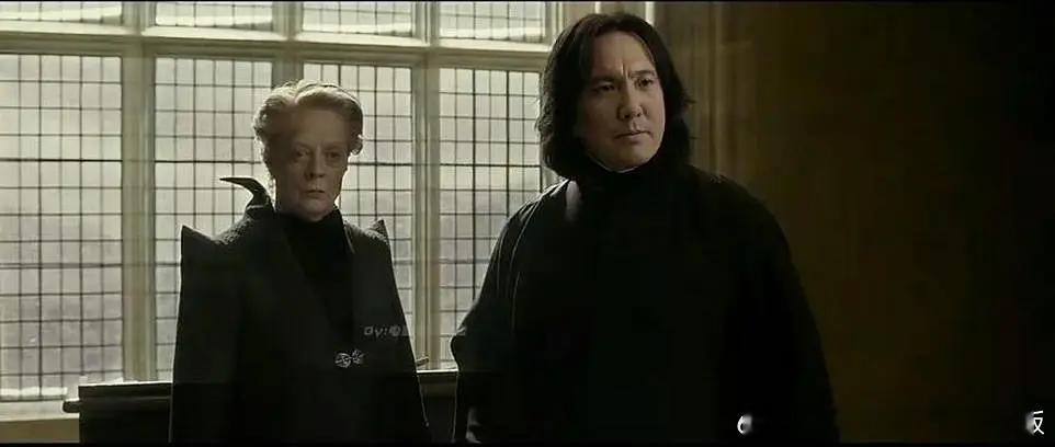 我觉得人一旦彻底没招了就会开始有招了，一般你还有一些招的时候，遇到没招的事情就会