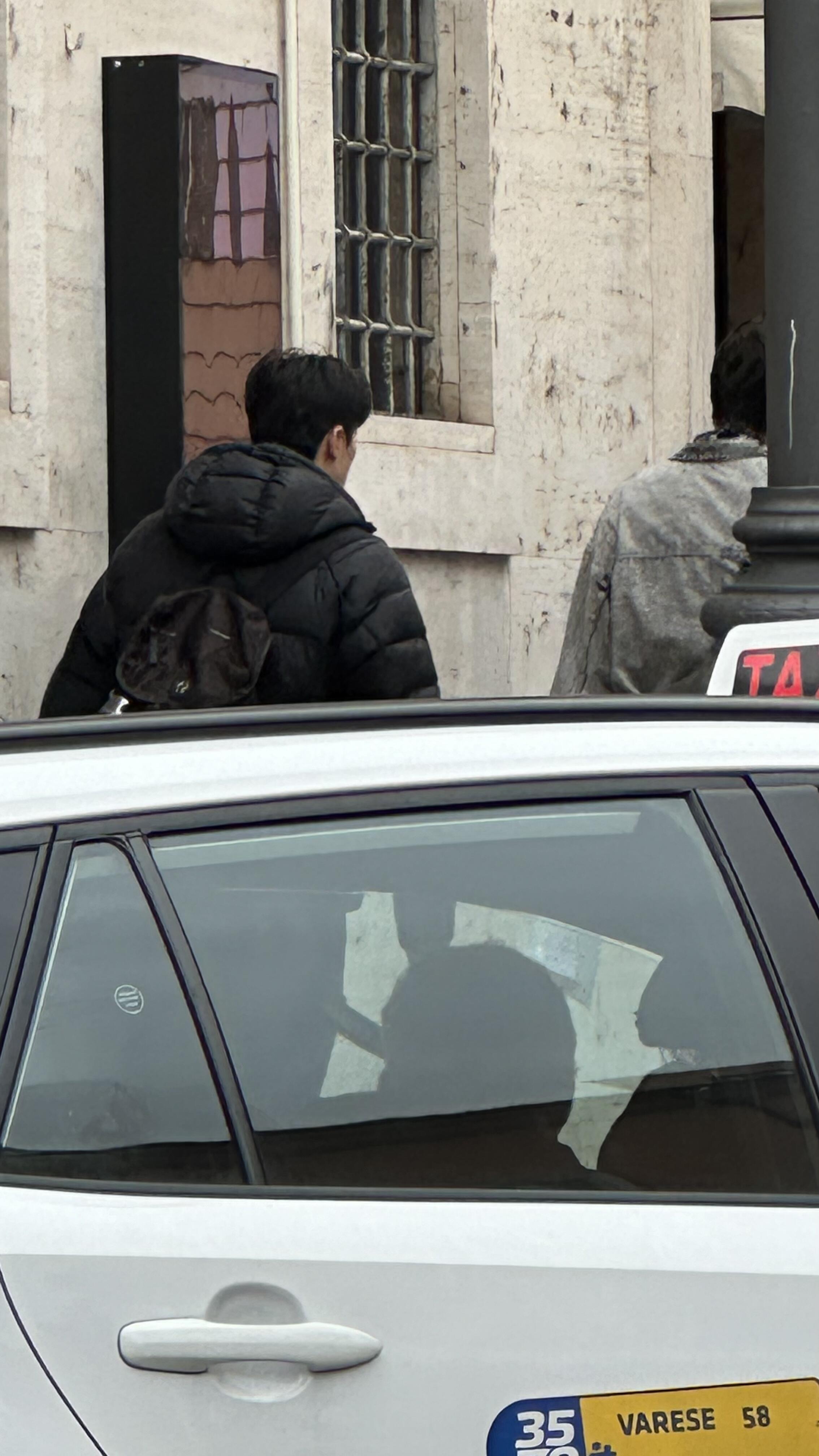 SWim进行时   『9503』20260223 梵蒂冈偶遇掉落小顺傍地走cr?