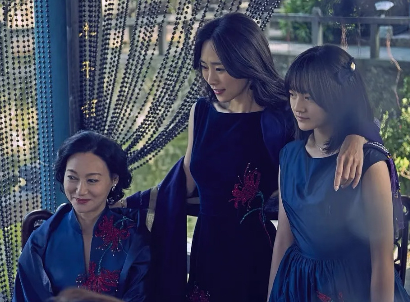 红姐真的很喜欢的一位女演员，不服老，五六十岁的年纪正是拼命冲的时候，主演演技也很
