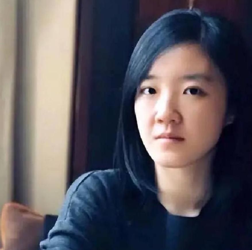 “中国人绝对不会为美国做事！”一位17岁就考上北大的芯片奇才，在30岁时就拥有了