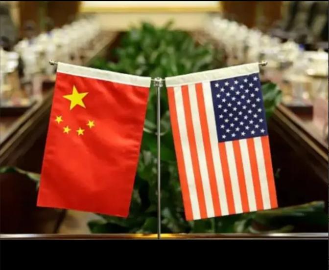 中国和美国闹下去，结局可能就是脱钩。中国持续抛美债。中国能从美国买的只有芯片。而