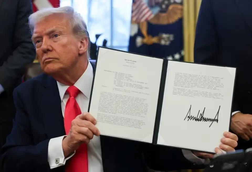 全部废除！特朗普没给拜登留下一丝情面
美国两党的斗法从来都没有停止过。刚刚不久，