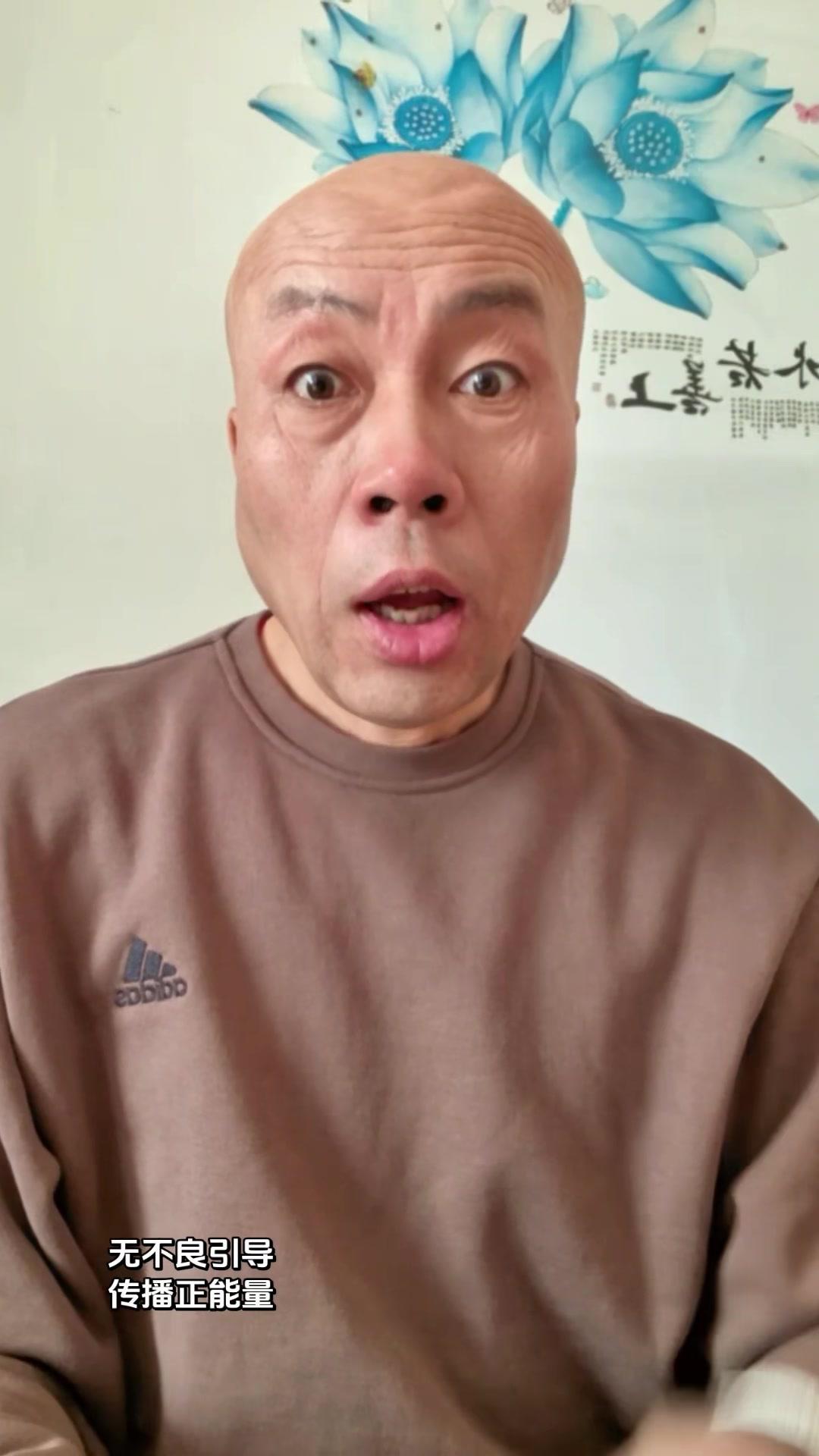 💥武术进校园？我举双手支持！看到那些小小年纪就充满韧劲练功的少年，真的很震撼。