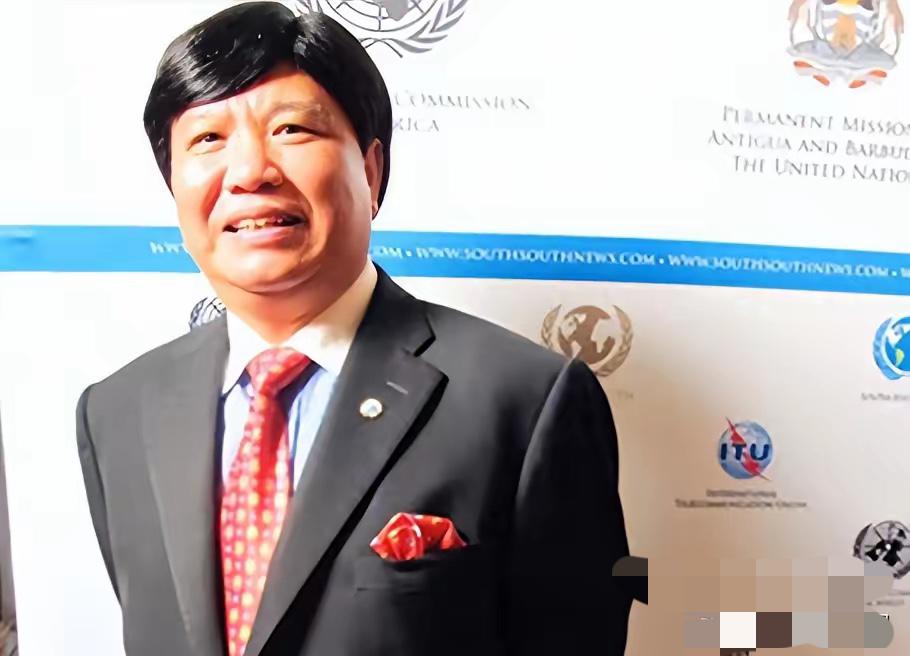 真是大快人心！还记得那位当年豪捐美国7000万，还口出狂言“中国穷不关我事”的中