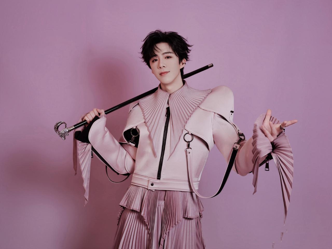 刘宇宁新年第一播，期待“老大”闪亮登场

2026年伊始，刘宇宁的新年第一播宛如