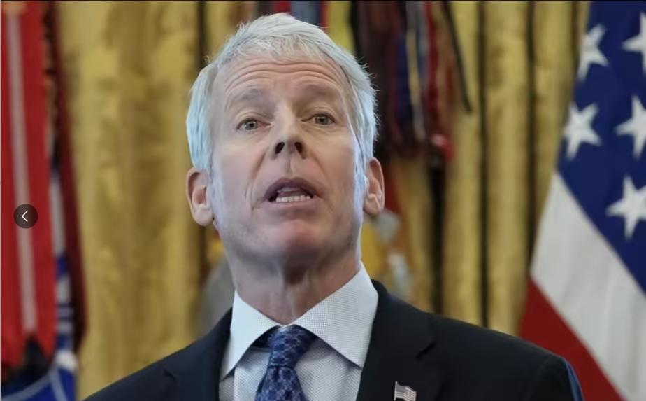 美国想要中方放弃俄罗斯石油，转而购买美国石油?在10月30日美国能源部长赖特在接