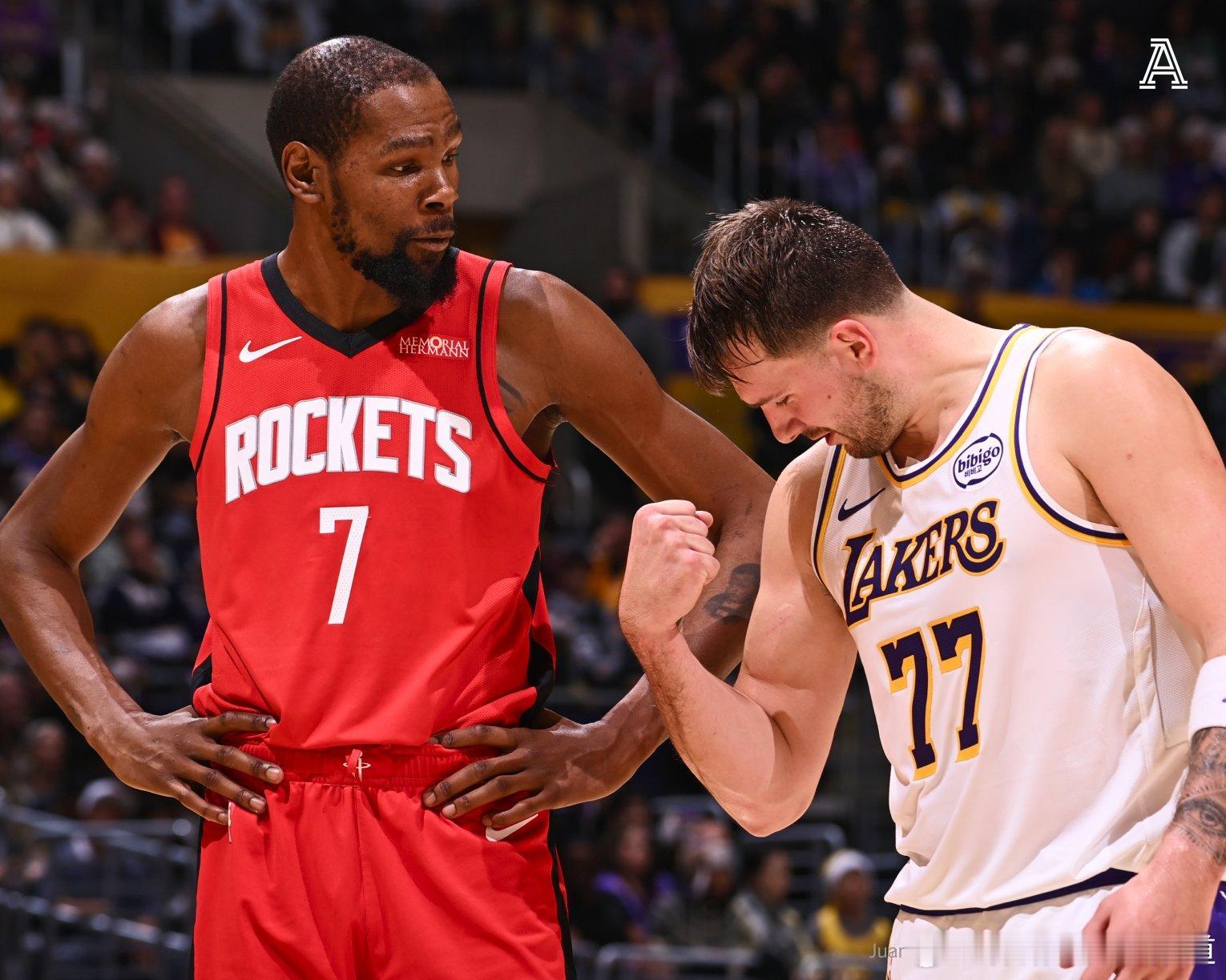 舒服了，赢球啦！火箭21分大胜湖人结束连败，也结束了客场六连客之旅，KD25分9