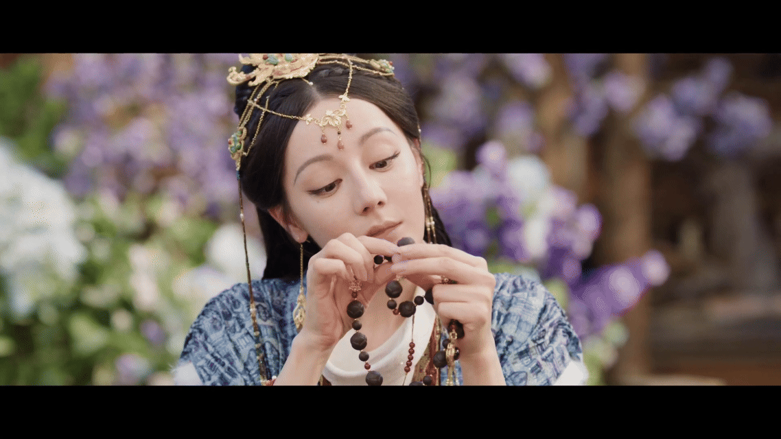 贴身安保般的男人阿瑟陈飞宇贴身安保般的男友力段胥这哪是将领，明明是专属贴身安保，