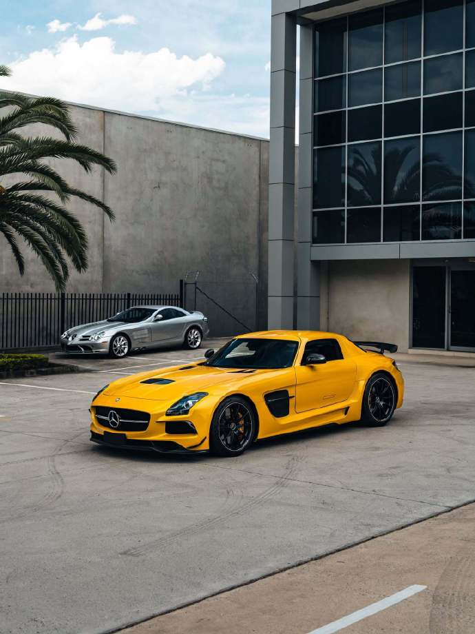 Mercedes-Benz SLS AMG Black Series & SLR
