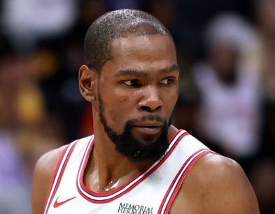 作为“死神”杜兰特的球迷，在你看来KD 与火箭🚀合同到期之后是会选择自由身身份