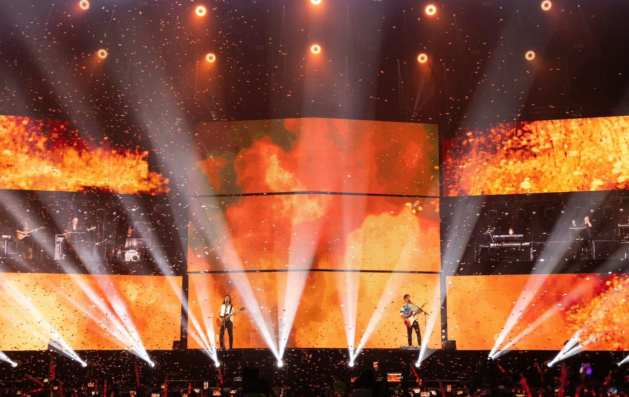 动力火车一路向前演唱会南京站 🚀一路向前开唱！7月11日南京奥体中心，实力派双