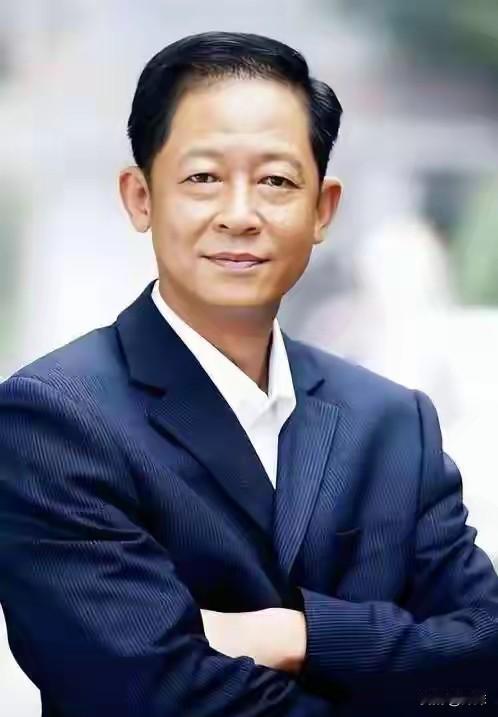 不谈名利、看淡身后事，59岁王志文，才是演艺圈的清醒天花板
 
网传王志文提前安