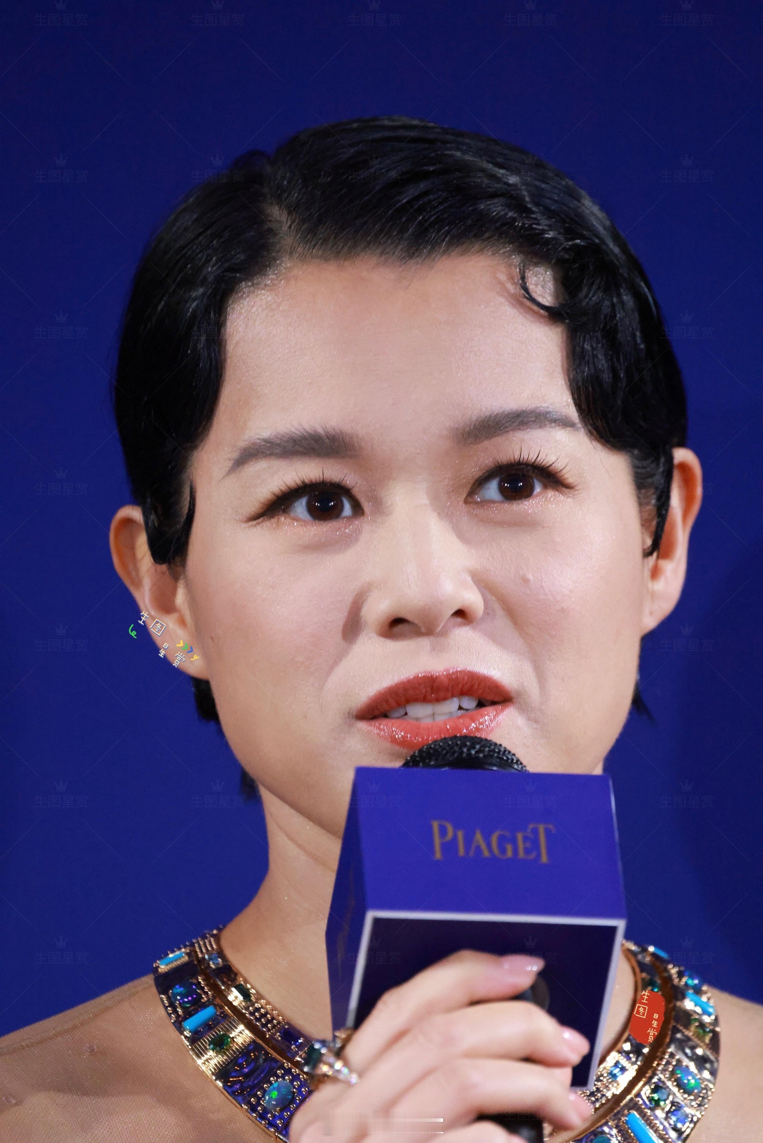 胡杏儿伯爵活动机位一生图46岁状态太好了吧[打call] ​​​