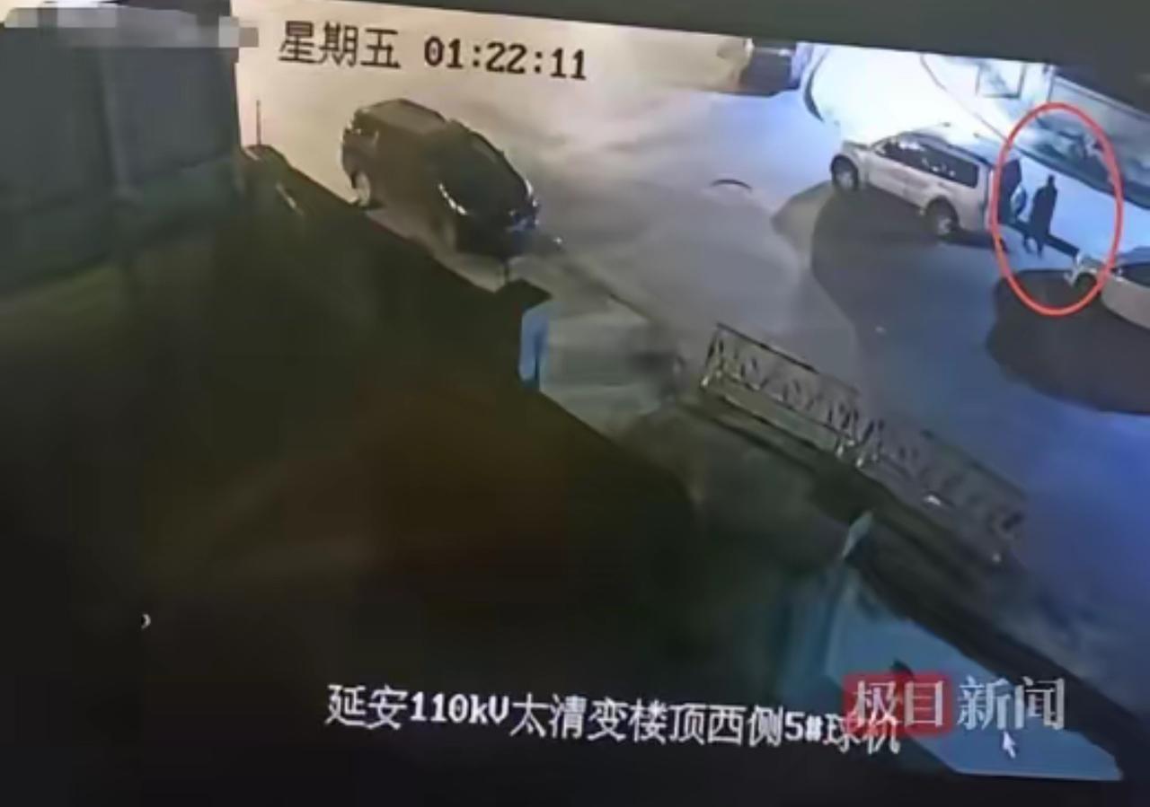 陕西延安，一58岁男子和4个朋友聚餐，他喝了半斤白酒，结束后，他上个厕所的功夫，